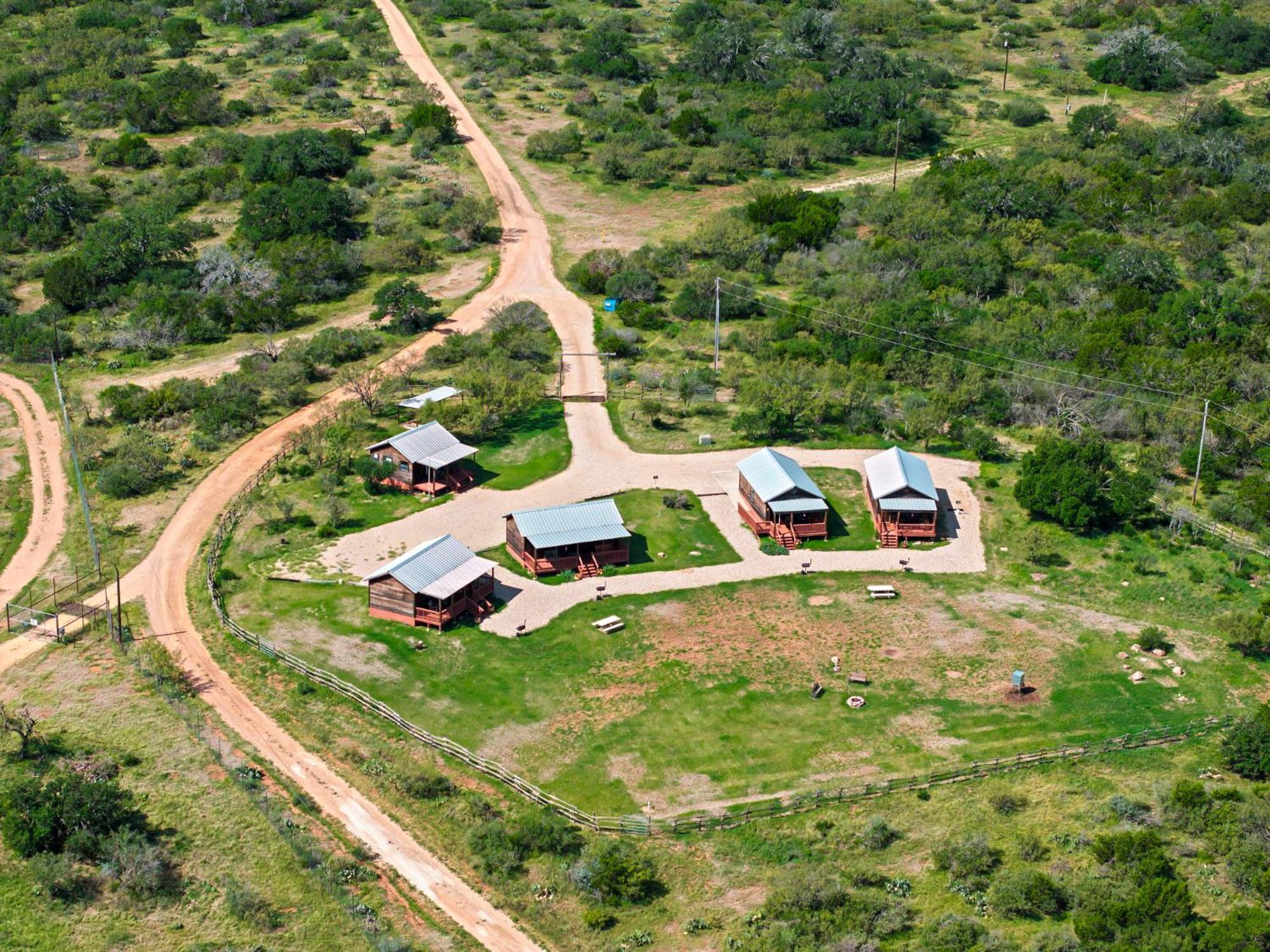 Crabapple Enchanted Rockview Cabins מראה חיצוני תמונה